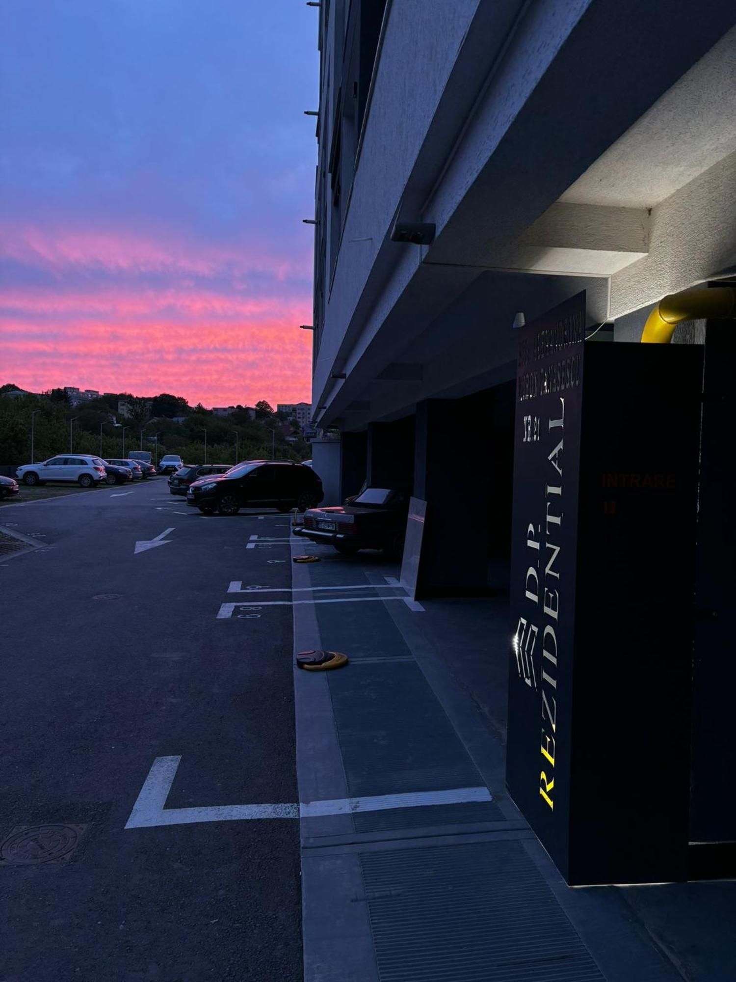 Sky View - Free Parking Iasi Exterior foto