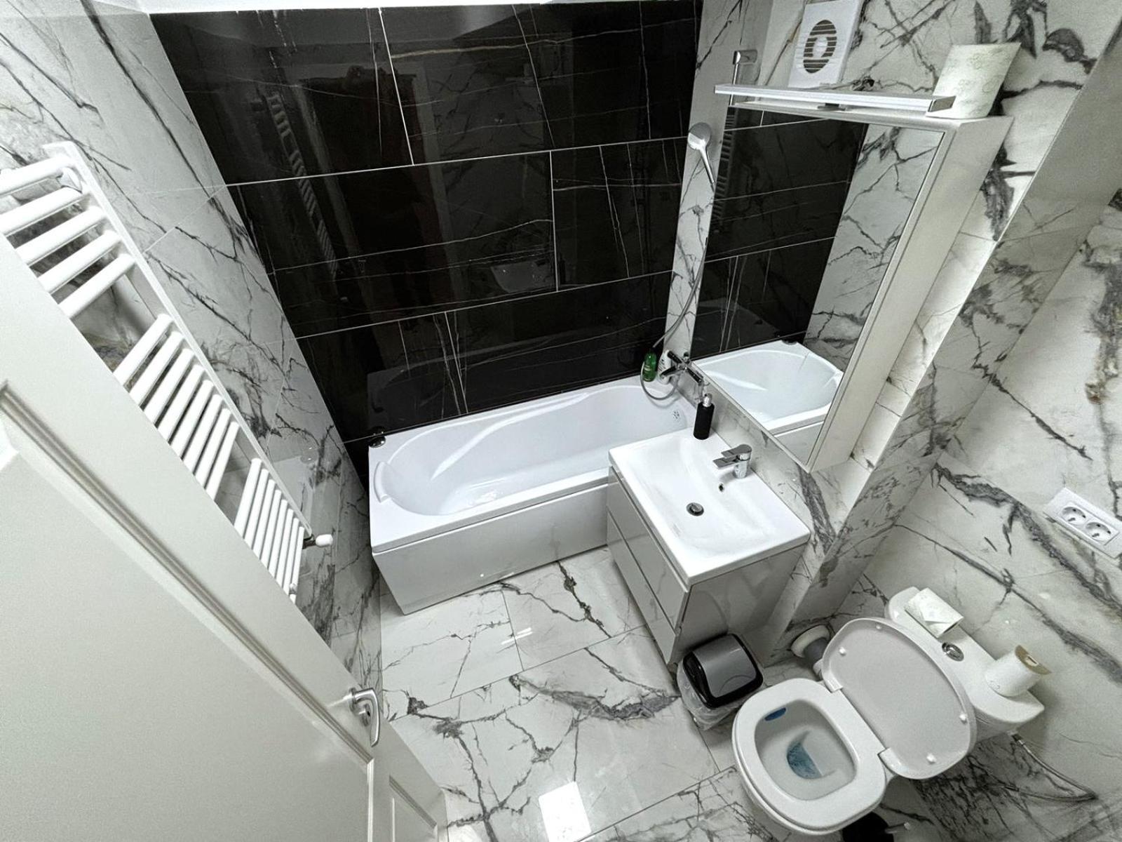Sky View - Free Parking Iasi Exterior foto