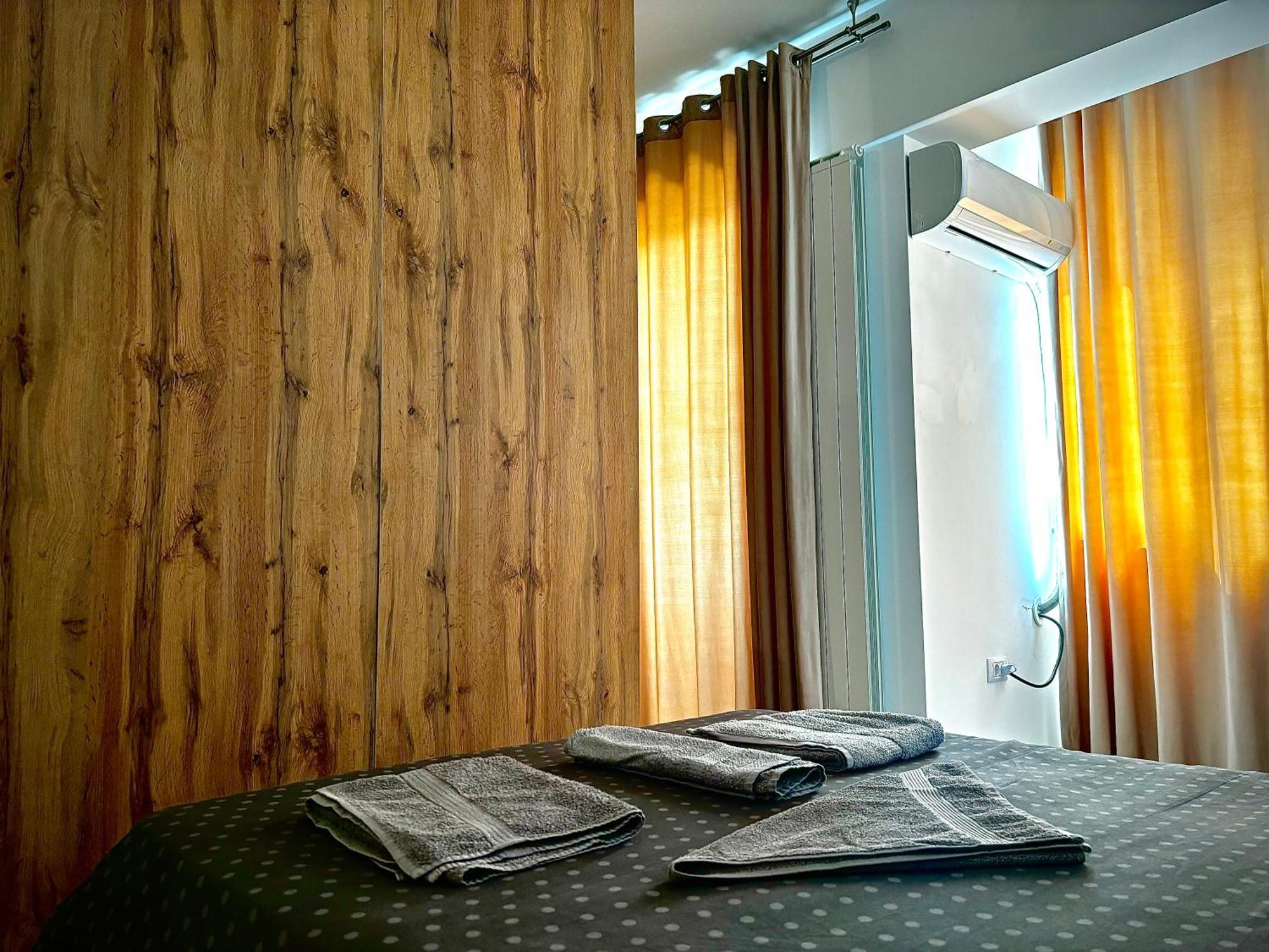 Sky View - Free Parking Iasi Exterior foto