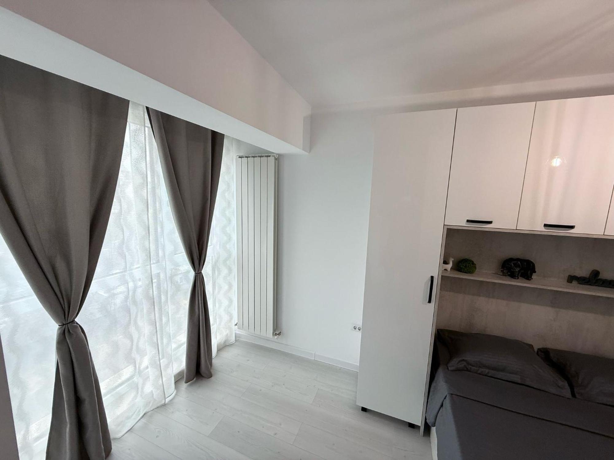 Sky View - Free Parking Iasi Exterior foto